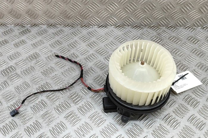 Ventilator aeroterma AUDI E-TRON GT 2022 OEM: 973907521,973907521C,C51597-104,T971354 30763282