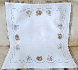 Fata de masa Vintage din bumbac cu broderie manuala in cruciulite - Paste