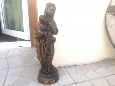 Statueta veche, fecioara Maria cu pruncul,,sculptura in lemn foto