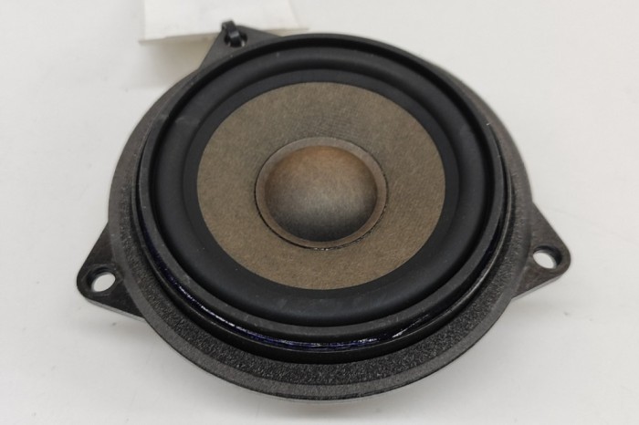 Difuzor ușă dreapta față BMW 3 E90 2004 OEM: 6945411 | 29452004