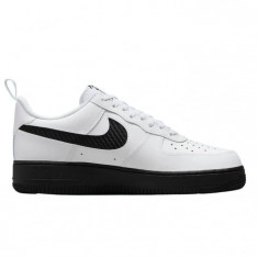 NIKE AIR FORCE 1 07 LV8 J22 foto