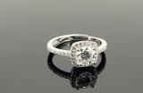 Cumpara ieftin Inel Argint 925 Royal Cushion Halo Reglabil Cristale Zirconia Pave Greutate 2.15g Cadou Elegant