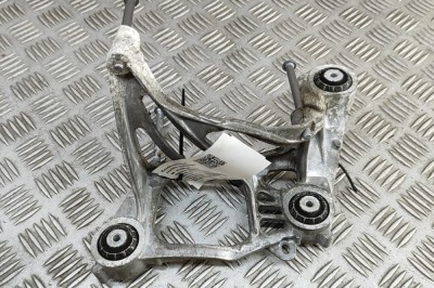 Suport compresor aer condiționat TESLA MODEL X 2020 OEM: 1464418-50-C | 31690937 foto