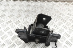 Suport arc lamelar spate IVECO DAILY VI Box 2022 OEM: 5801526253 | 31493007