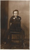 P3155N Băiat cu costum și bască, fotograf Marco Klein, Brăila, 1930