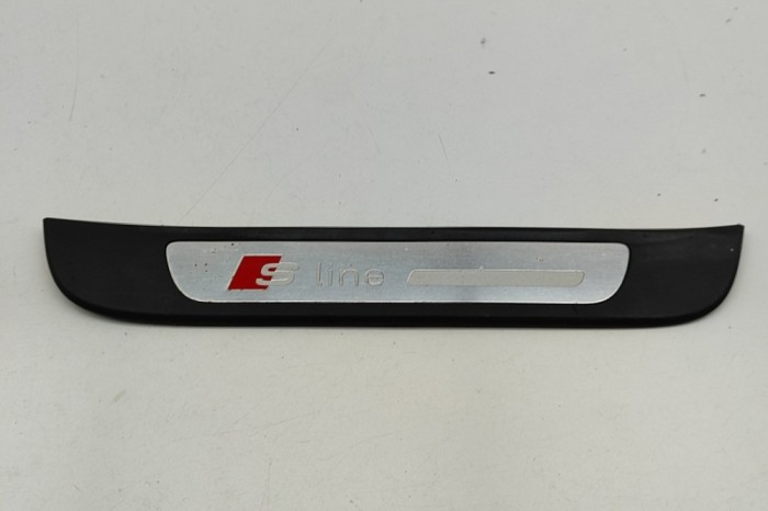 Ornament prag dreapta spate AUDI A6 Avant 4G5, C7, 4GD 2017 OEM: 4G0853376K | 31979743