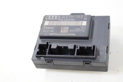 AUDI Q7 4L 2007 OEM: 4L0910795B,4L0959795B SKU: 10953043 foto
