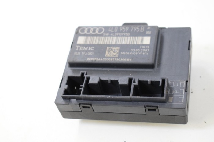 AUDI Q7 4L 2007 OEM: 4L0910795B,4L0959795B SKU: 10953043