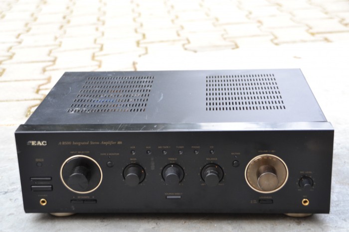 Amplificator Teac A-R 600