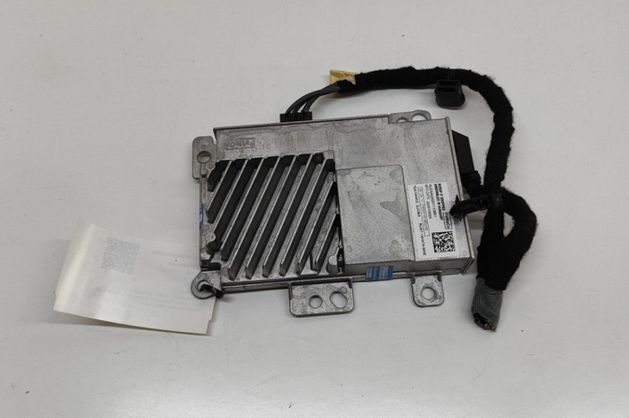 Unitate de control Gateway FORD KUGA III DFK 2024 OEM: RU5T-14H474-MAE 31194404
