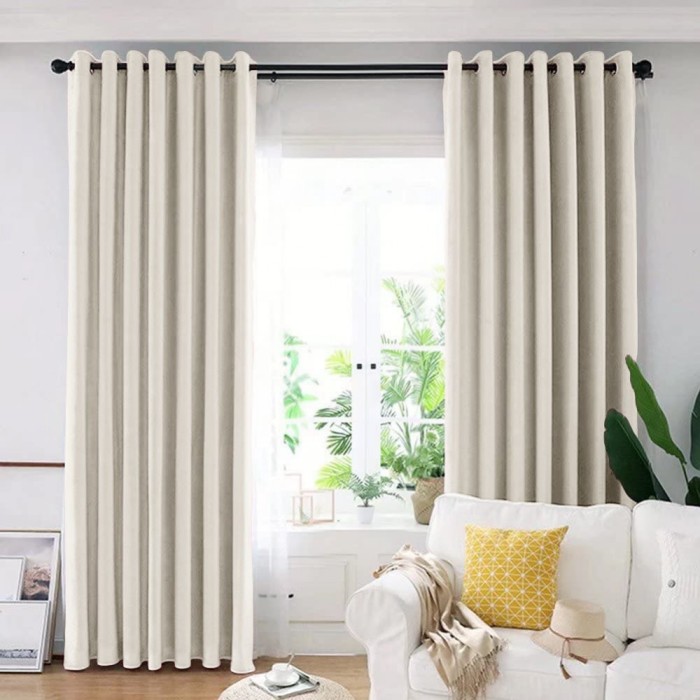 Set draperie din catifea blackout cu inele auriu antic, Madison, 250x265 cm, densitate 700 g/ml, Meringue, 2 buc