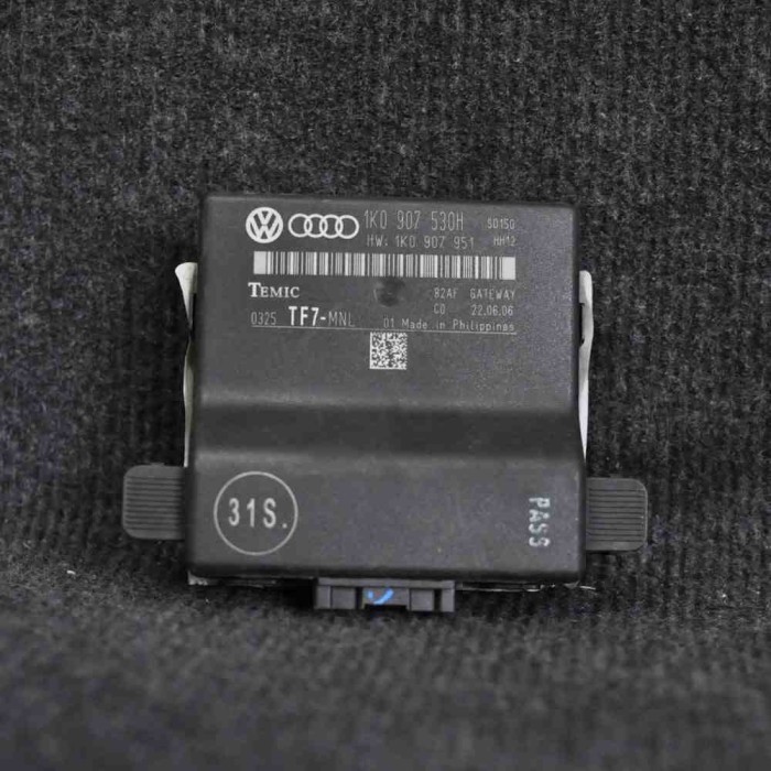 Unitate de control Gateway VW JETTA III 1K2 2006 OEM: 1K0907530H 1131932