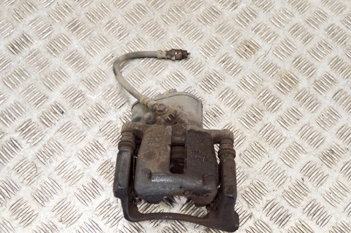 Etrier de fr&acirc;nă dreapta spate VW PASSAT Variant B7 365 2011 OEM: Estate | 17221274