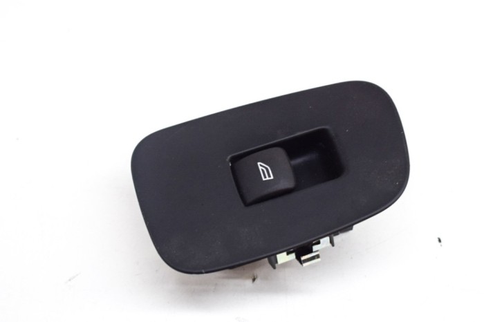 Buton geam ușă st&acirc;nga față VOLVO XC60 II 246 2022 OEM: 31433408,31Z909901 20532976