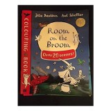 Cumpara ieftin Room on the Broom Colouring Book