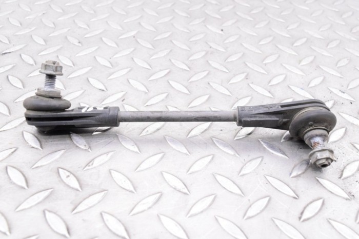 Bieleta stabilizatoare st&acirc;nga față BMW i3 I01 2018 OEM: 6862857 | 27540292