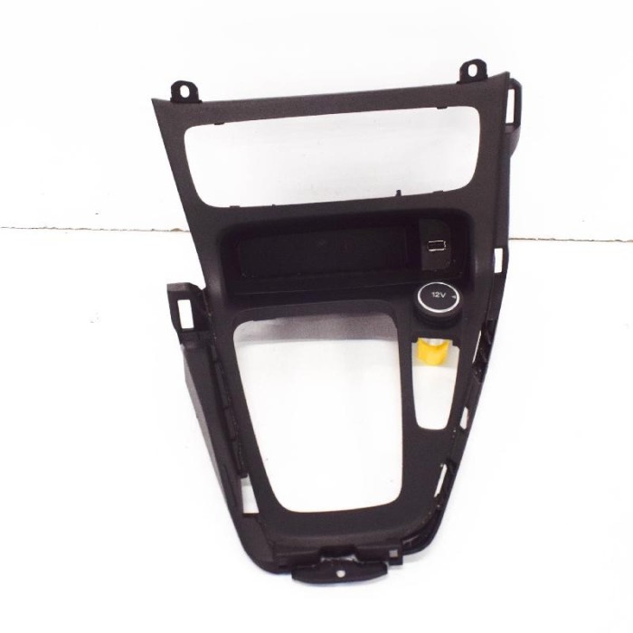 FORD FOCUS III 2016 OEM: F1EB-A044C82-BGW,F1EB-A044H83-B,F1EB-A044H83-D SKU: 10002900