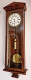 Ceas de perete cu pendul si o greutate Biedermeier