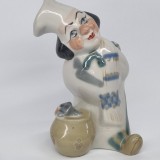 Bibelou portelan rusesc vechi, vintage - Bucatar cu pisica si polonic