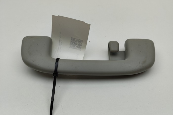 M&acirc;ner plafon dreapta spate TOYOTA YARIS _P21_ 2024 OEM: 74610-12170-B1,7461012170B1 | 30642749