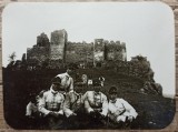 Elevi militari la cetatea Soimos, perioada interbelica// fotografie, Romania 1900 - 1950, Portrete