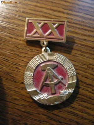 Insigna - Republica Democrata Germana - XX foto