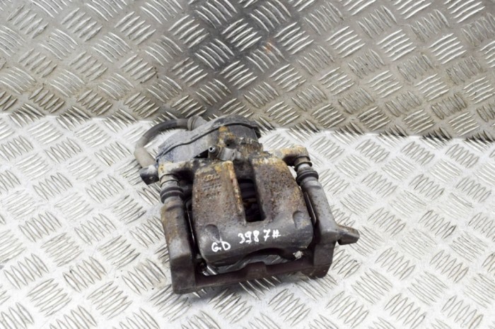 Etrier de fr&acirc;nă dreapta spate AUDI A6 4G2, C7, 4GC 2011 OEM: 4G0615404 20579527