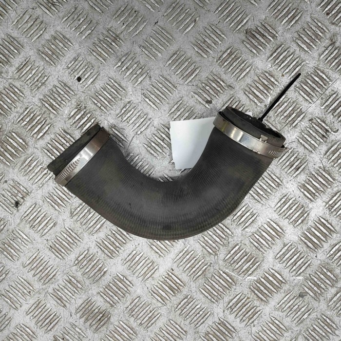 Furtun intercooler dreapta AUDI A3 Limousine 8VS, 8VM 2013 OEM: 5Q0145834