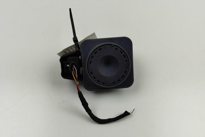 Sirena de alarma VW PASSAT Variant B8 3G5 2020 OEM: 5Q0951605B 30435671