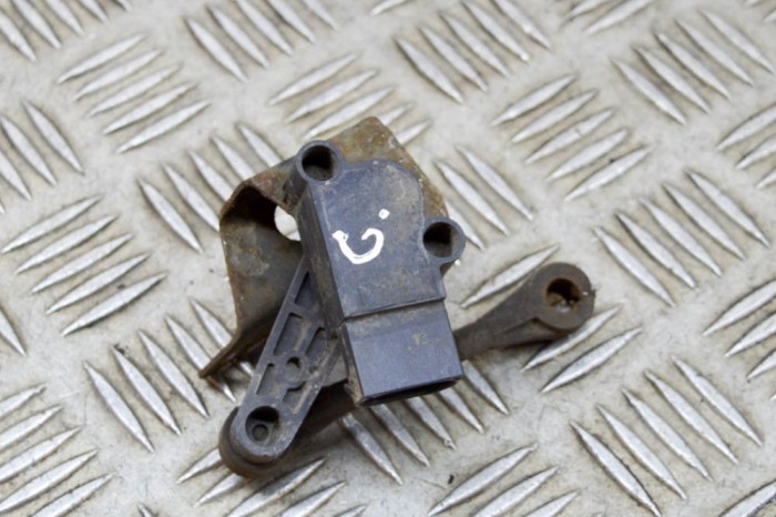 Senzor de nivel &icirc;nălțime dreapta spate LAND ROVER RANGE ROVER EVOQUE L538 2015 OEM: BJ32-3D026-AA 15501215