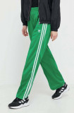 Adidas Originals pantaloni de trening Firebird Loose culoarea verde, cu imprimeu, IP0634