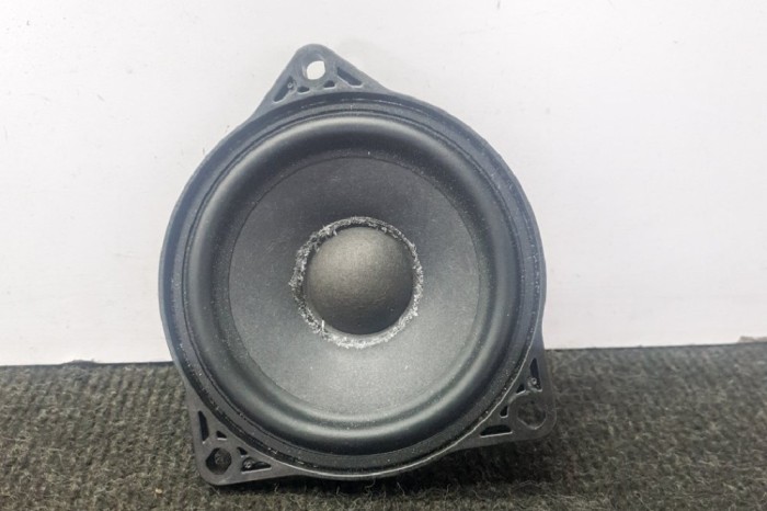 Difuzor planșa de bord TESLA MODEL 3 2018 OEM: 1079742-00-A | 11372320