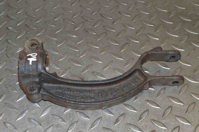 Braț inferior st&acirc;nga față AUDI A4 Avant 8K5, B8 2014 OEM: 8k0413l