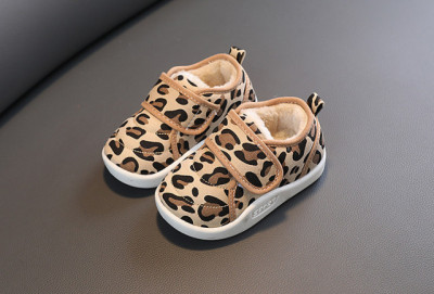 Pantofi imblaniti pentru fetite - Animal print (Marime Disponibila: Marimea 24) foto