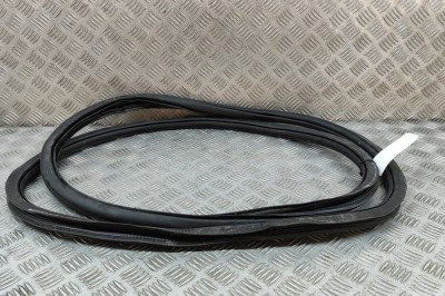 Garnitura ușă dreapta față AUDI Q4 Sportback F4N 2022 OEM: 11A867912B | 23890520 foto