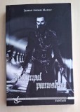 Anotimpul pumnalelor - Serban Andrei Mazilu (cu autograf)