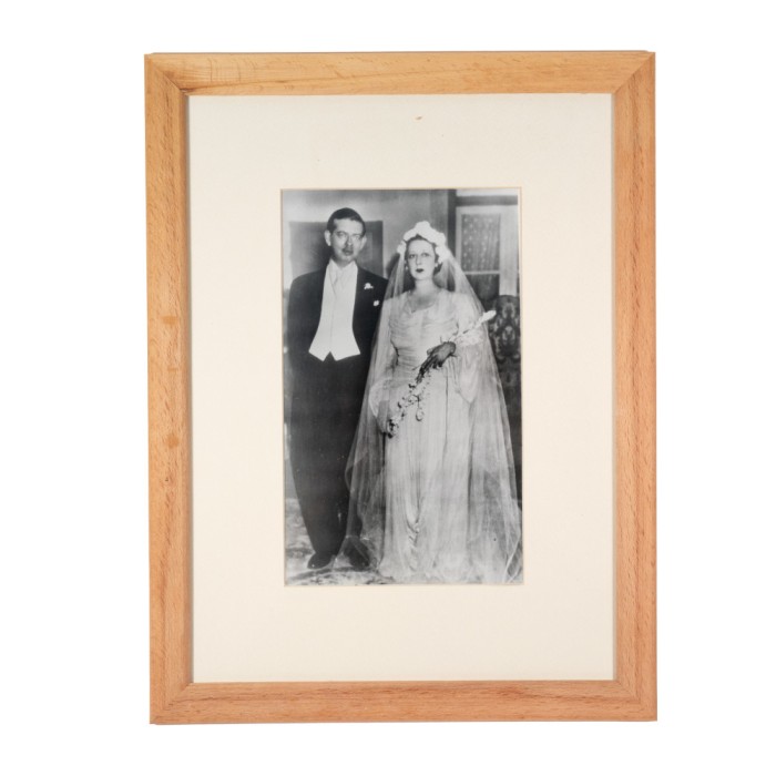 Căsătoria fostului rege al Rom&acirc;niei, Carol, cu Elena Lupescu, fotografie de presă, 1949