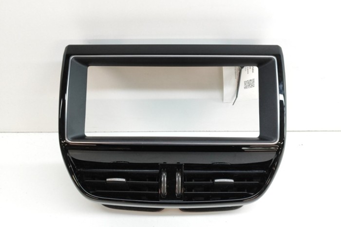 Gura de ventilație planșa de bord JAGUAR F-PACE X761 2020 OEM: HK83-047A04-A,HK83-014L21-CF 24586345