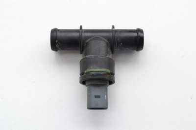 Senzor de temperatură AUDI A6 4G2, C7, 4GC 2014 OEM: 06A919501A | 2301319 foto