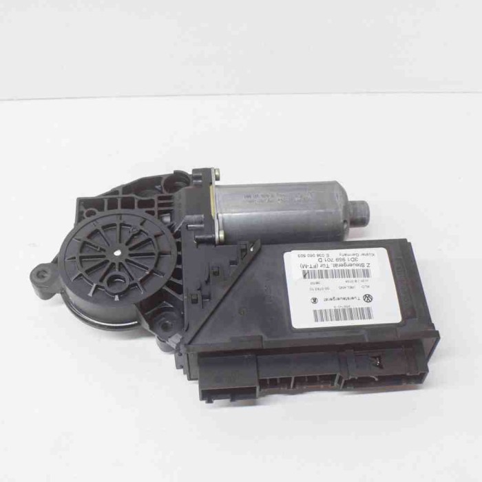 Motor macara geam ușă st&acirc;nga față VW PHAETON 3D_ 2003 OEM: E038060503,3D1959701D,E840311001 12160716