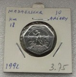 P1. Madagascar 10 Ariary 1992 in cartonas UNC **