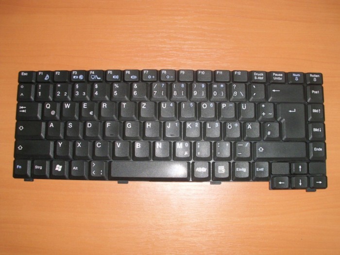 Tastatura laptop second hand Fujitsu Siemens Amilo M1437 Germania