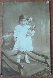 Fotografie tip carte postala, circulata. fetita cu papusa, 1913