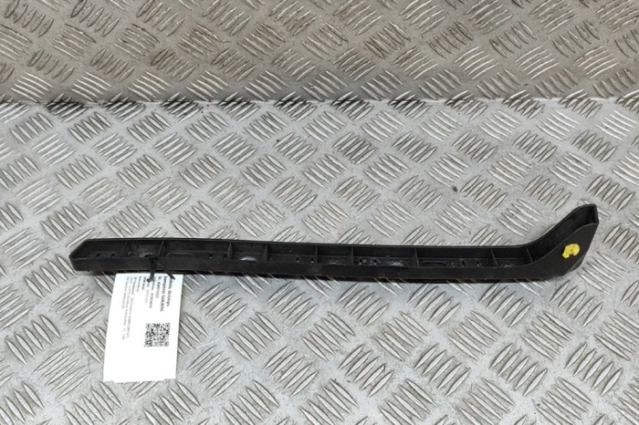 Suport bara de protecție dreapta spate MASERATI GHIBLI M157 2019 OEM: 670101076 28973323