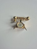 Miniatură Telefon Retro cu Disc &ndash; Metal Auriu &ndash; Obiect Colecție / Vintage / casa pausii decor