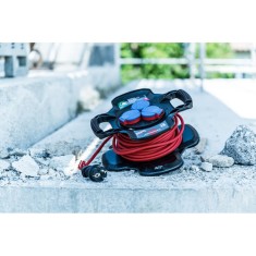 Prelungitor cu tambur pentru exterior Brennenstuhl X-Gum, 3 prize cu capac, protectie supraincalzire, IP44, cacblu AT-N05V3V3-F 3G1.5, 10m