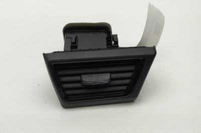 Gura de ventilație planșa de bord NISSAN LEAF ZE1 2018 OEM: 68760-5SA0B,EA82-5312-100 30293420 foto