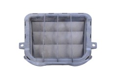 Grila de ventilație caroserie AUDI A5 Cabrio 8F7 2011 OEM: 8K0819181B 25863222