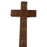 Cruce din lemn sculptată manual simbol religios cruce de perete decorativă art maro