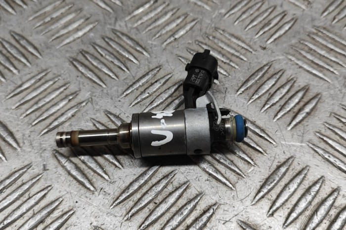 Injector de combustibil MASERATI GHIBLI M157 2015 OEM: 289922,0261500182 29995335